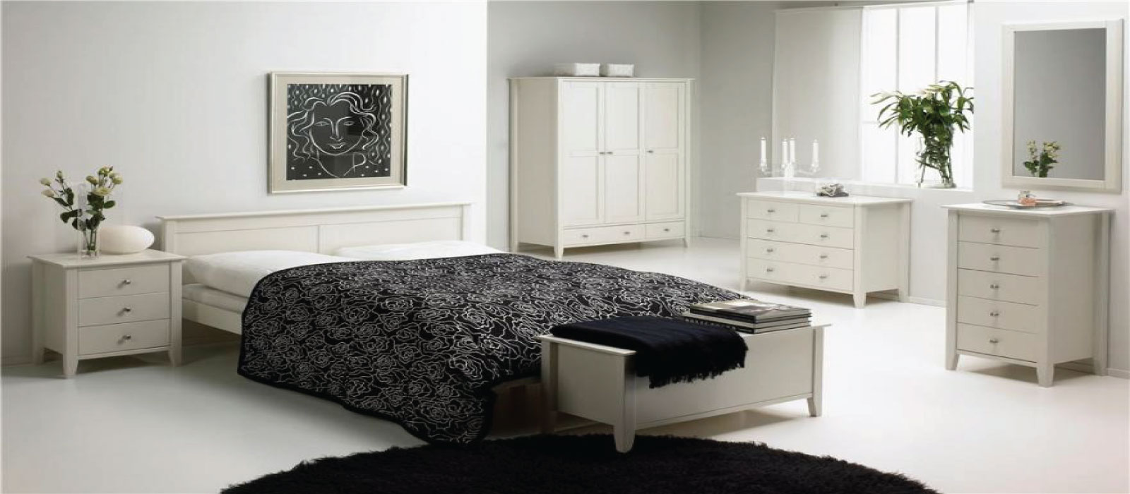 Table on Rent in Delhi